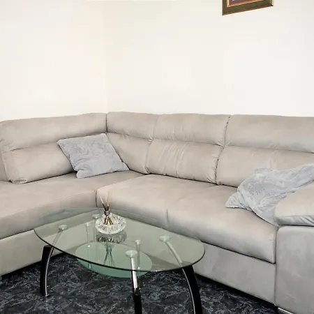 Apartmán 2-bedroom In Prime Location By Flat Mаnаger *