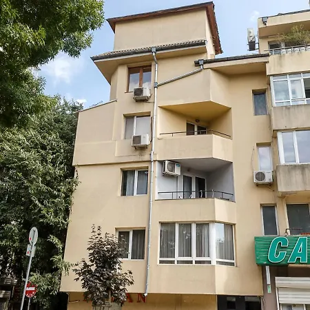 Apartmán 2-bedroom In Prime Location By Flat Mаnаger Varna