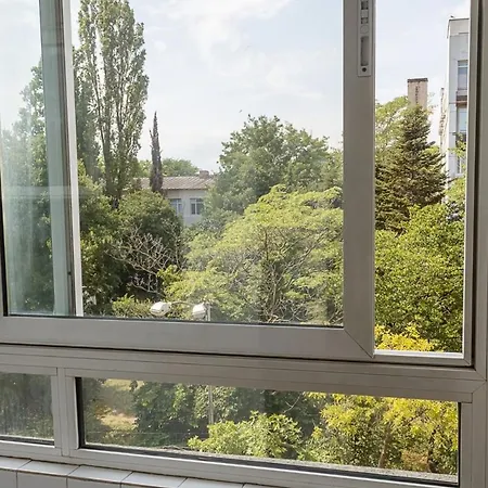 2-bedroom In Prime Location By Flat Mаnаger