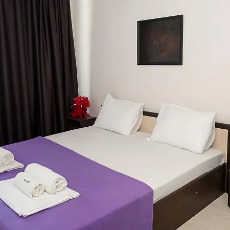 2-bedroom In Prime Location By Flat Mаnаger Apartment